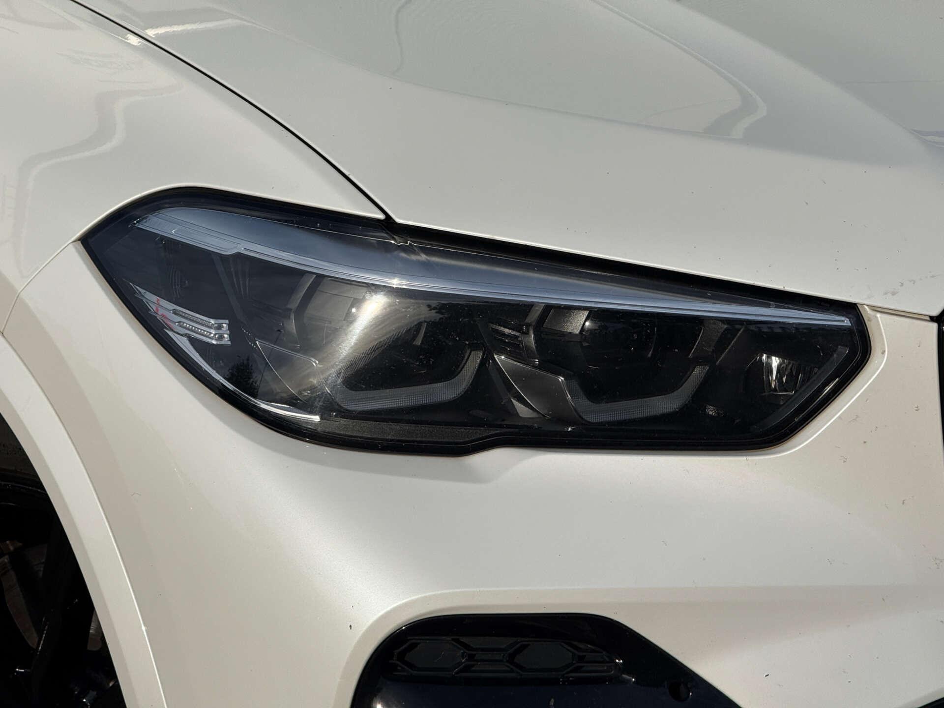 BMW X5 view 9