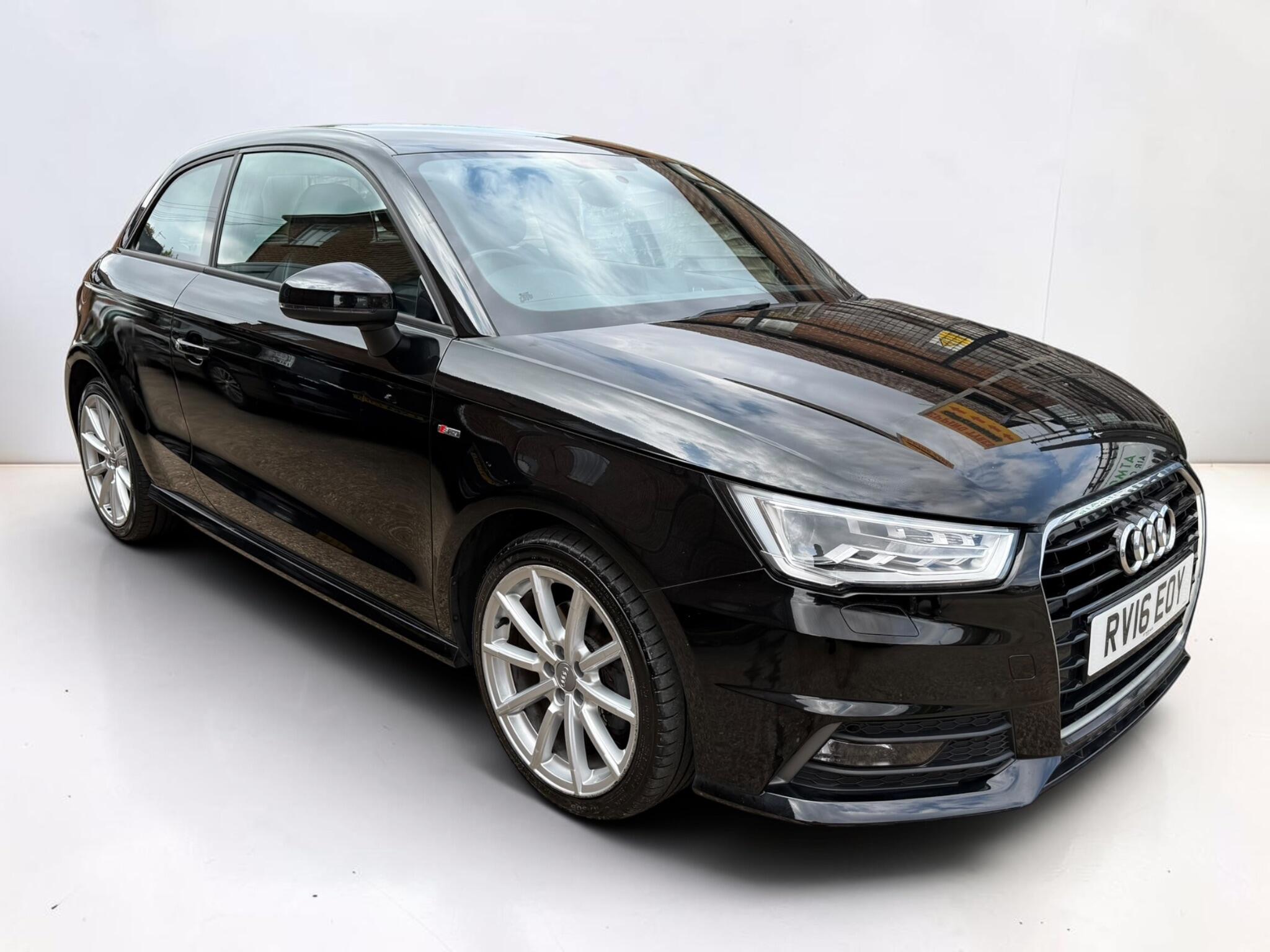 Audi A1 view 8