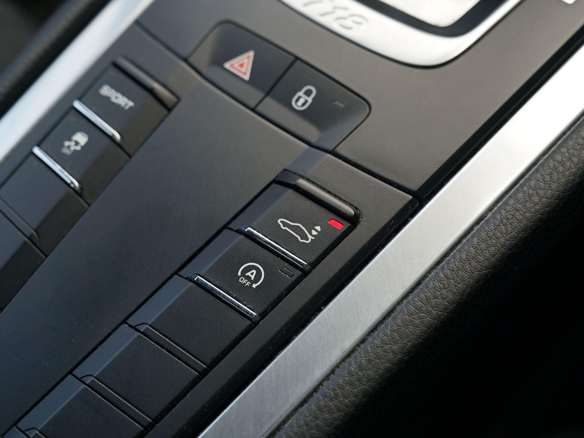 Porsche Cayman view 101