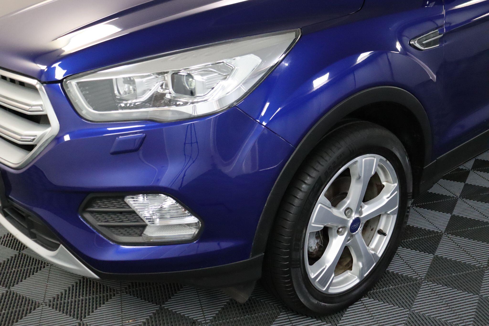 Ford Kuga view 31