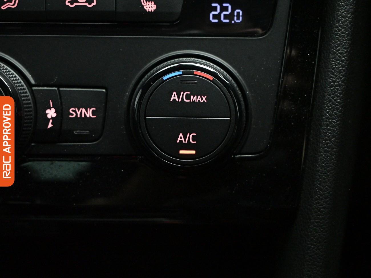 Seat Leon view 18