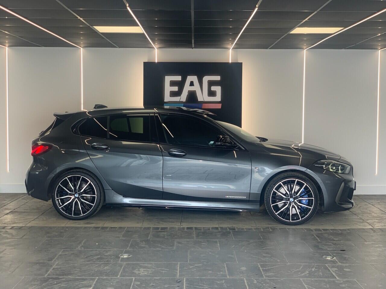 BMW 1 Series view 2