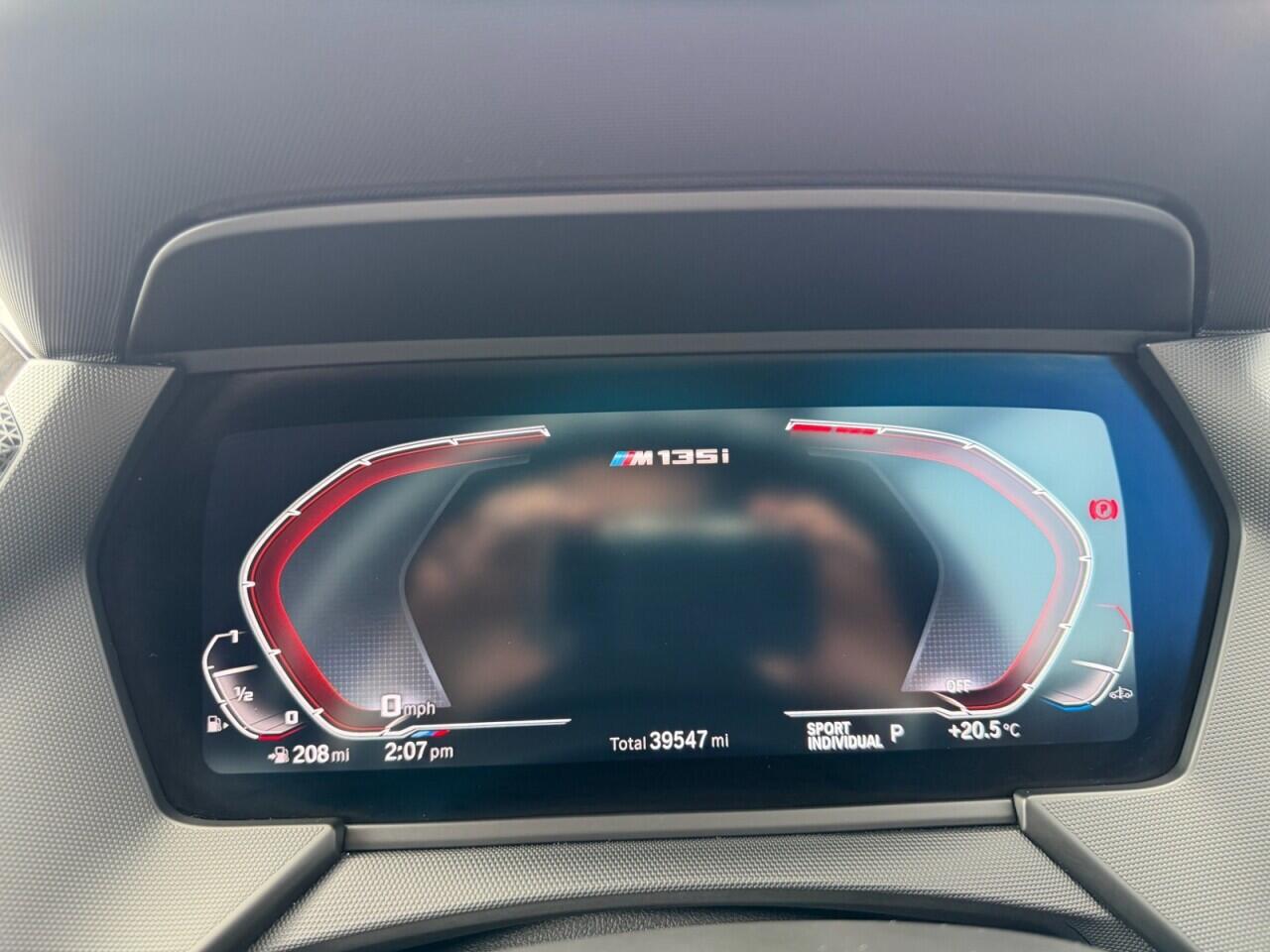 BMW 1 Series view 28