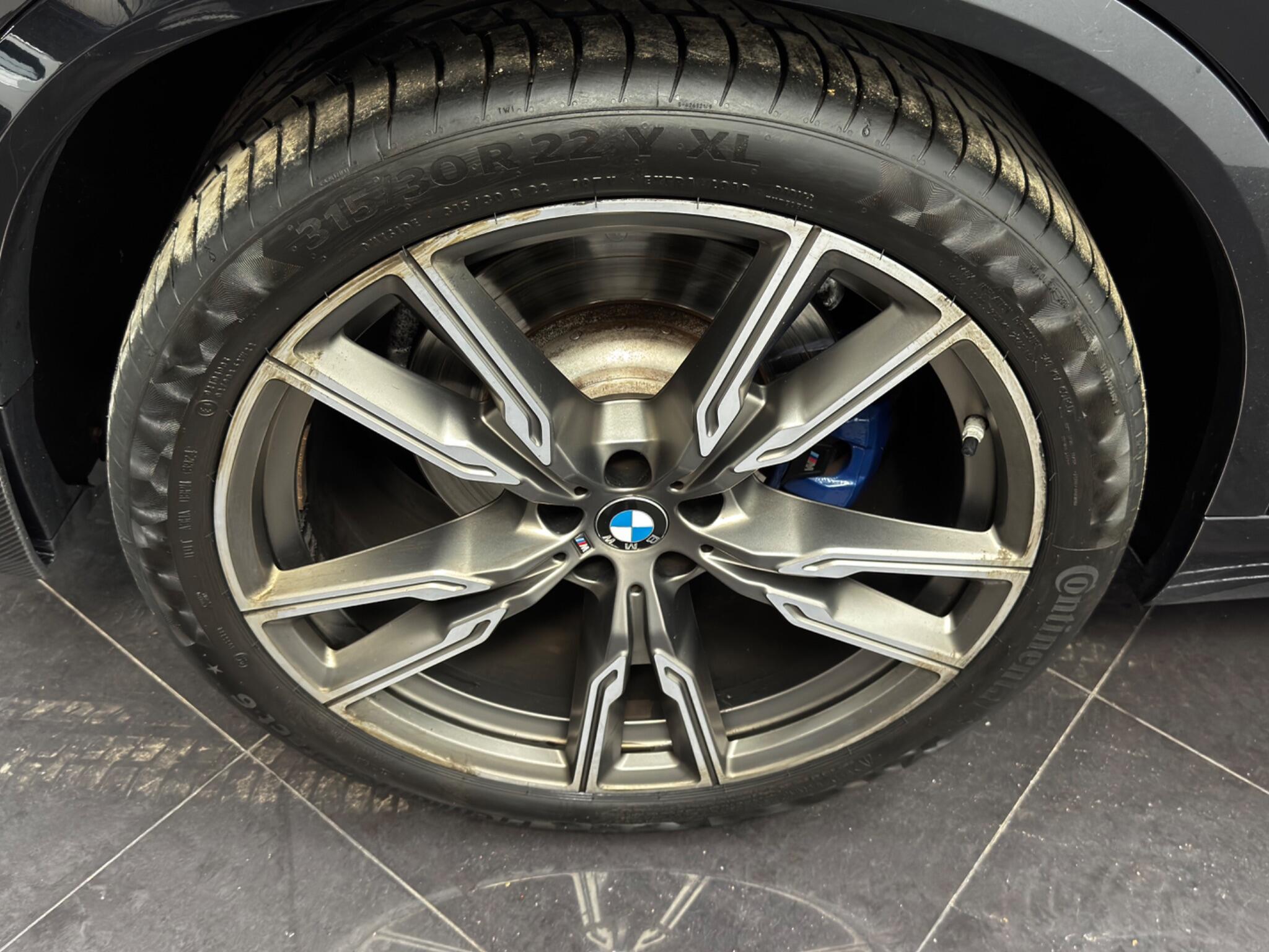 BMW X5 view 75