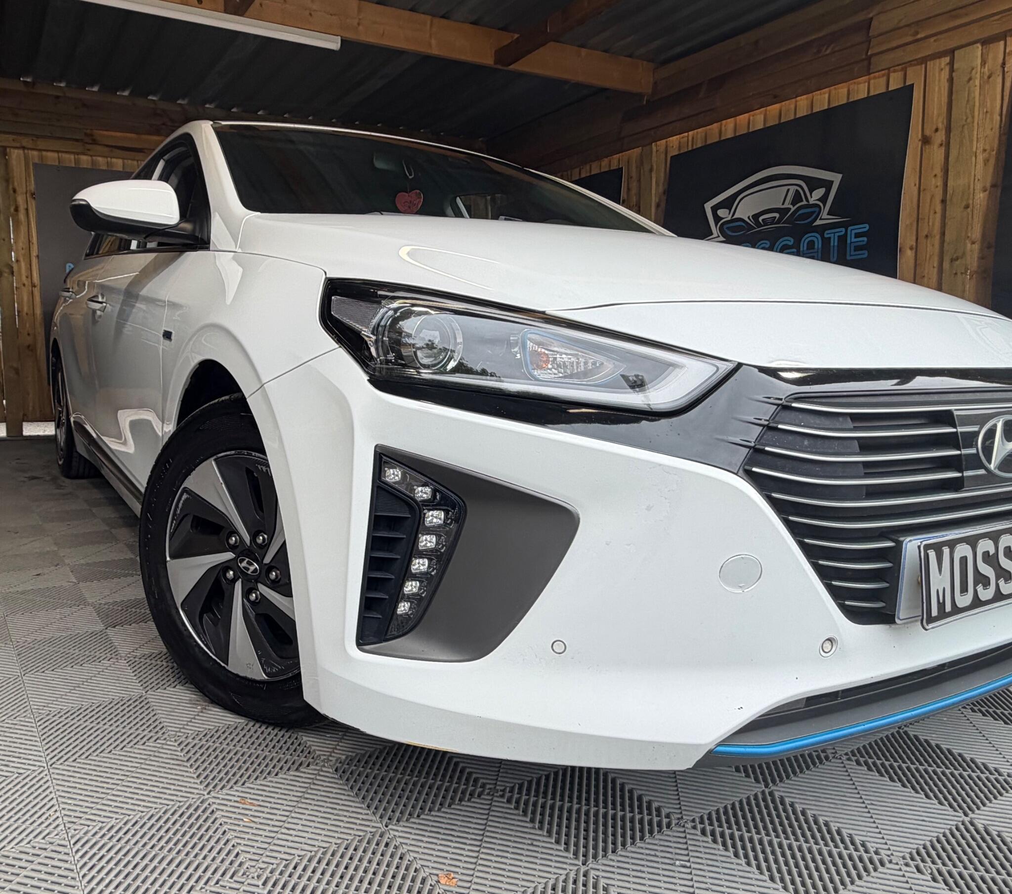 Hyundai Ioniq view 2