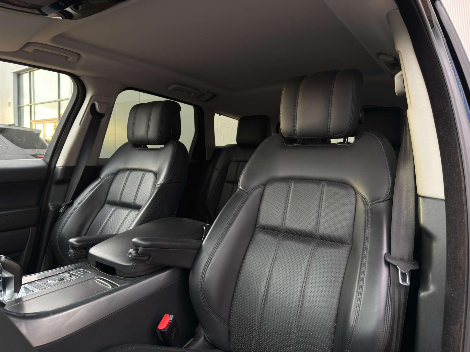Land Rover Range Rover Sport view 50