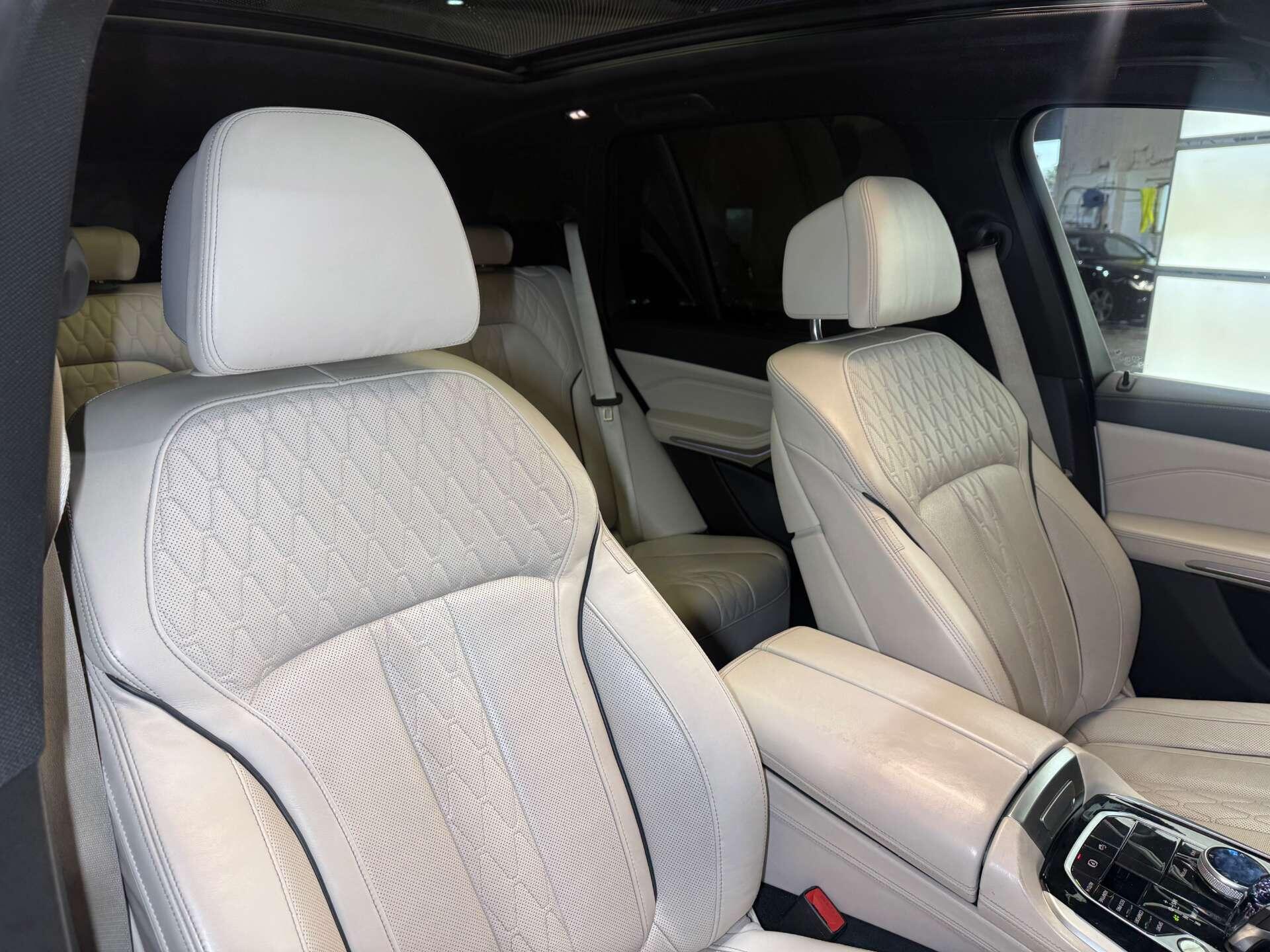 BMW X5 view 38