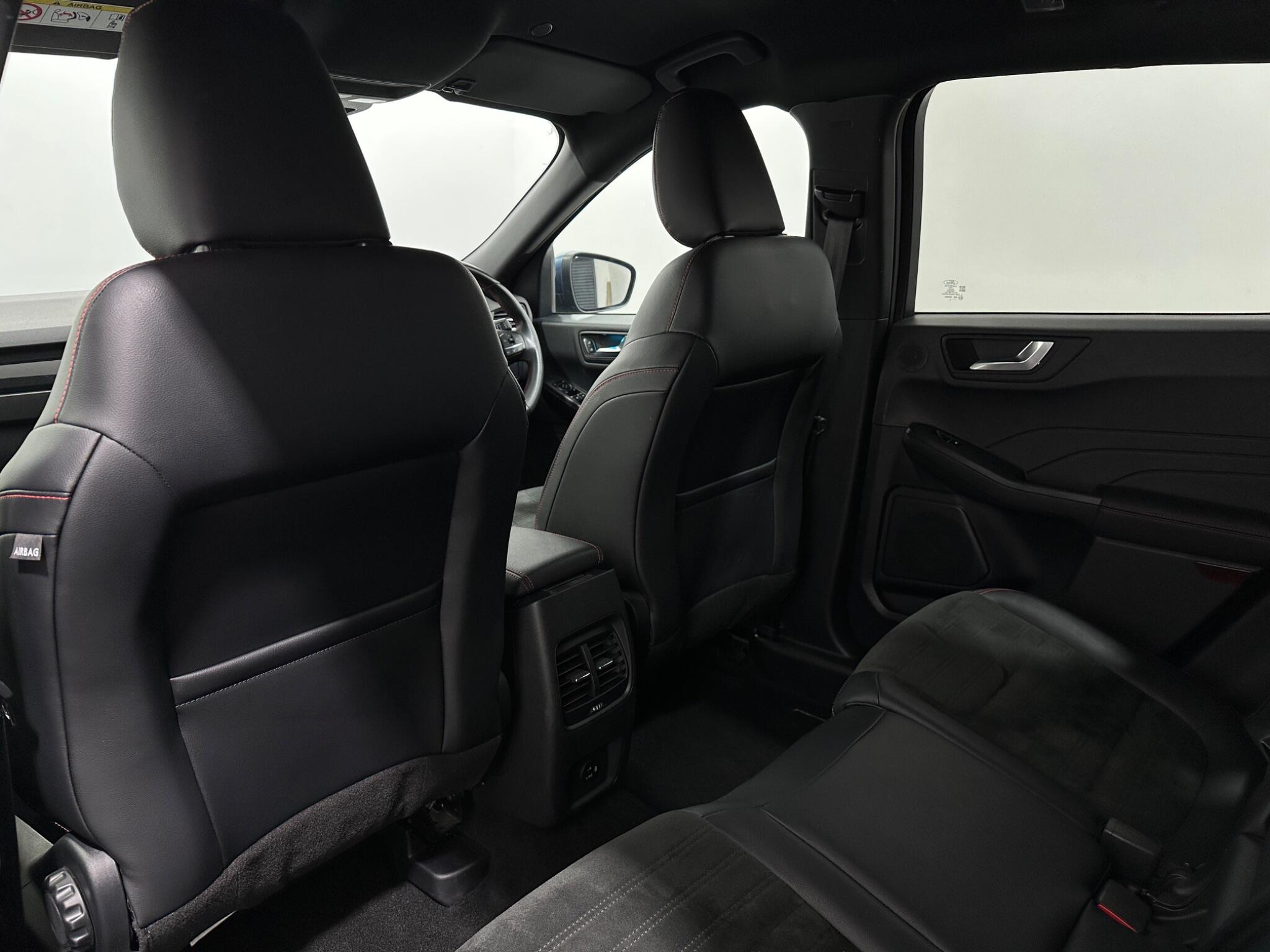 Ford Kuga view 38