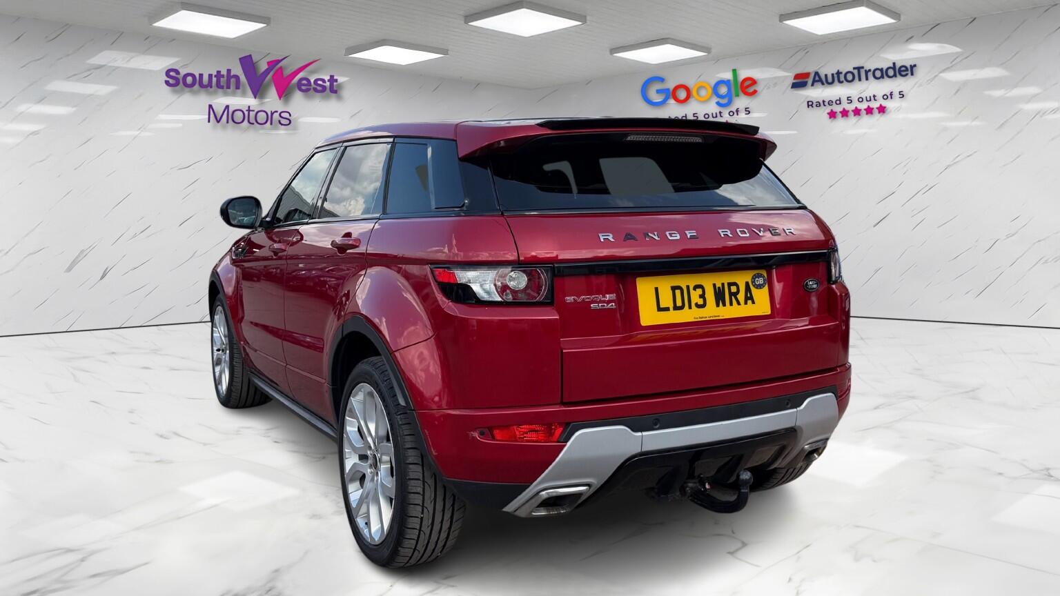 Land Rover Range Rover Evoque view 9