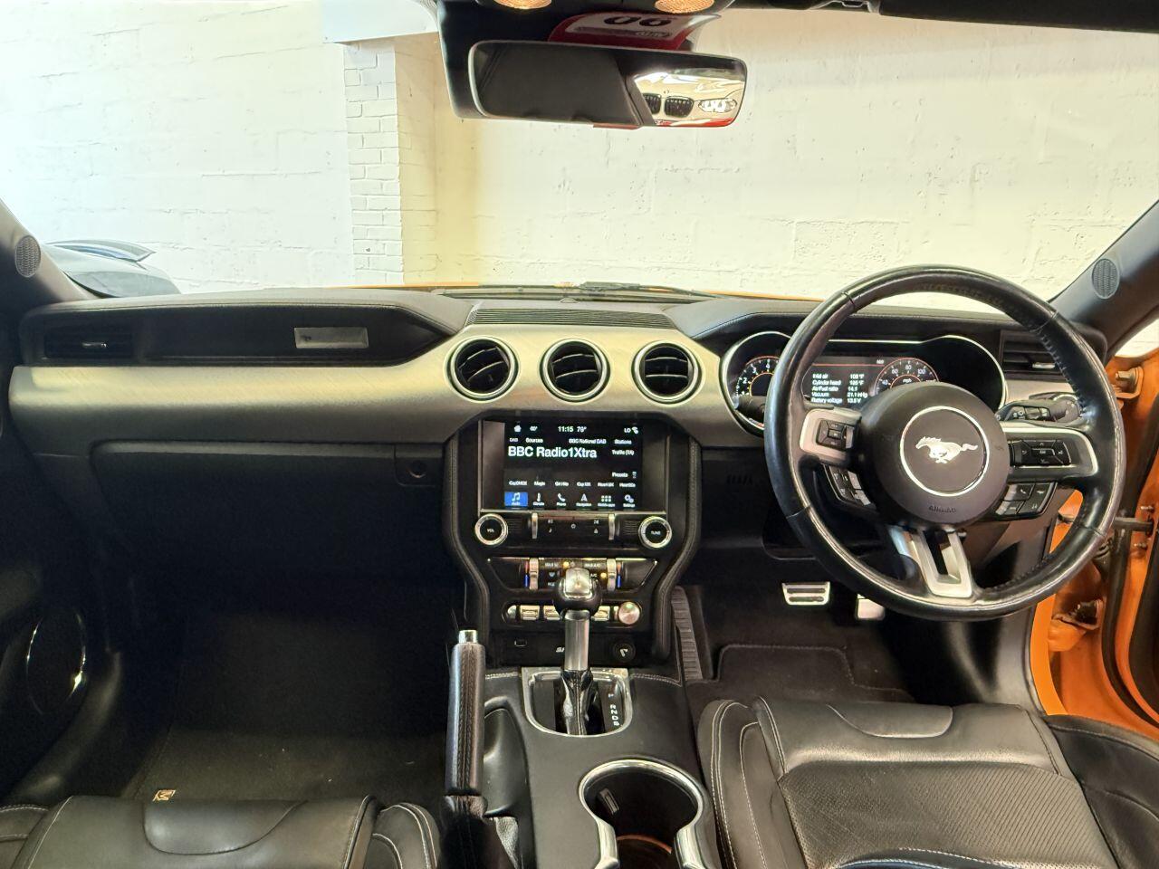 Ford Mustang view 33