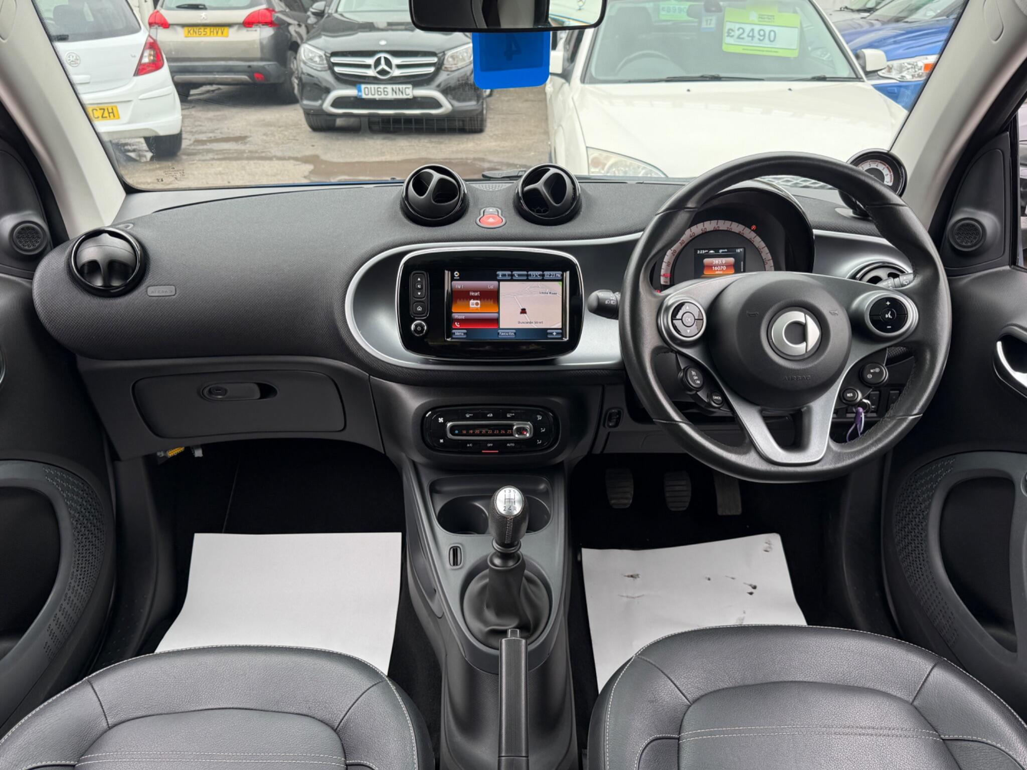 Smart fortwo - Image 37