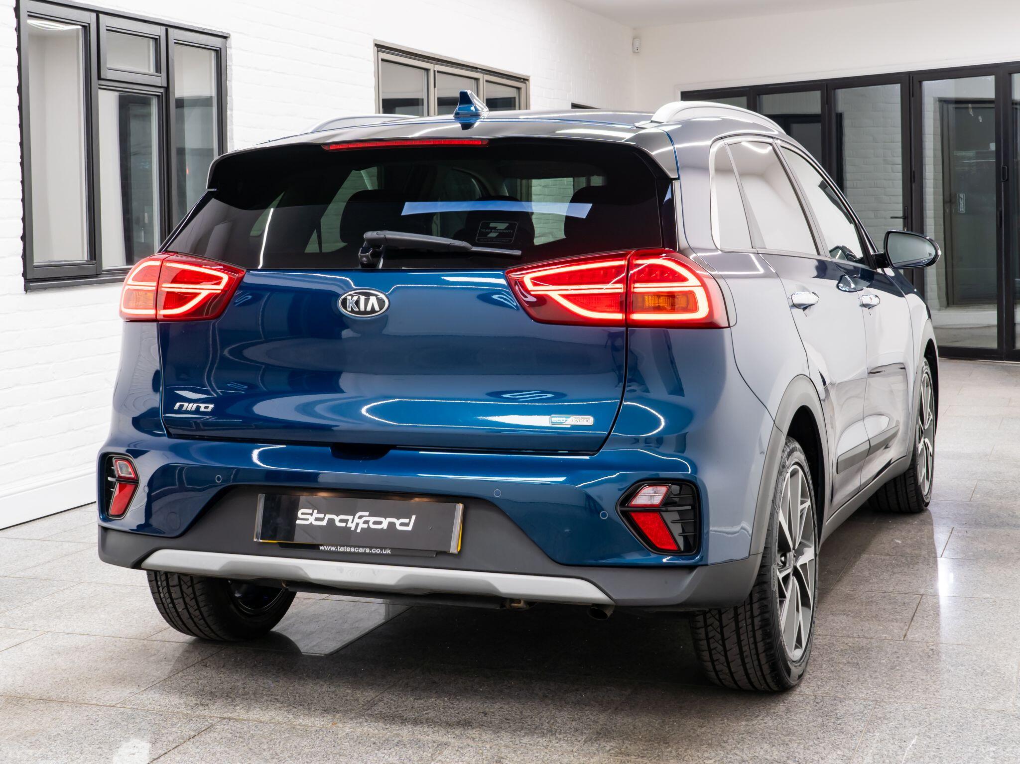 Kia Niro view 3