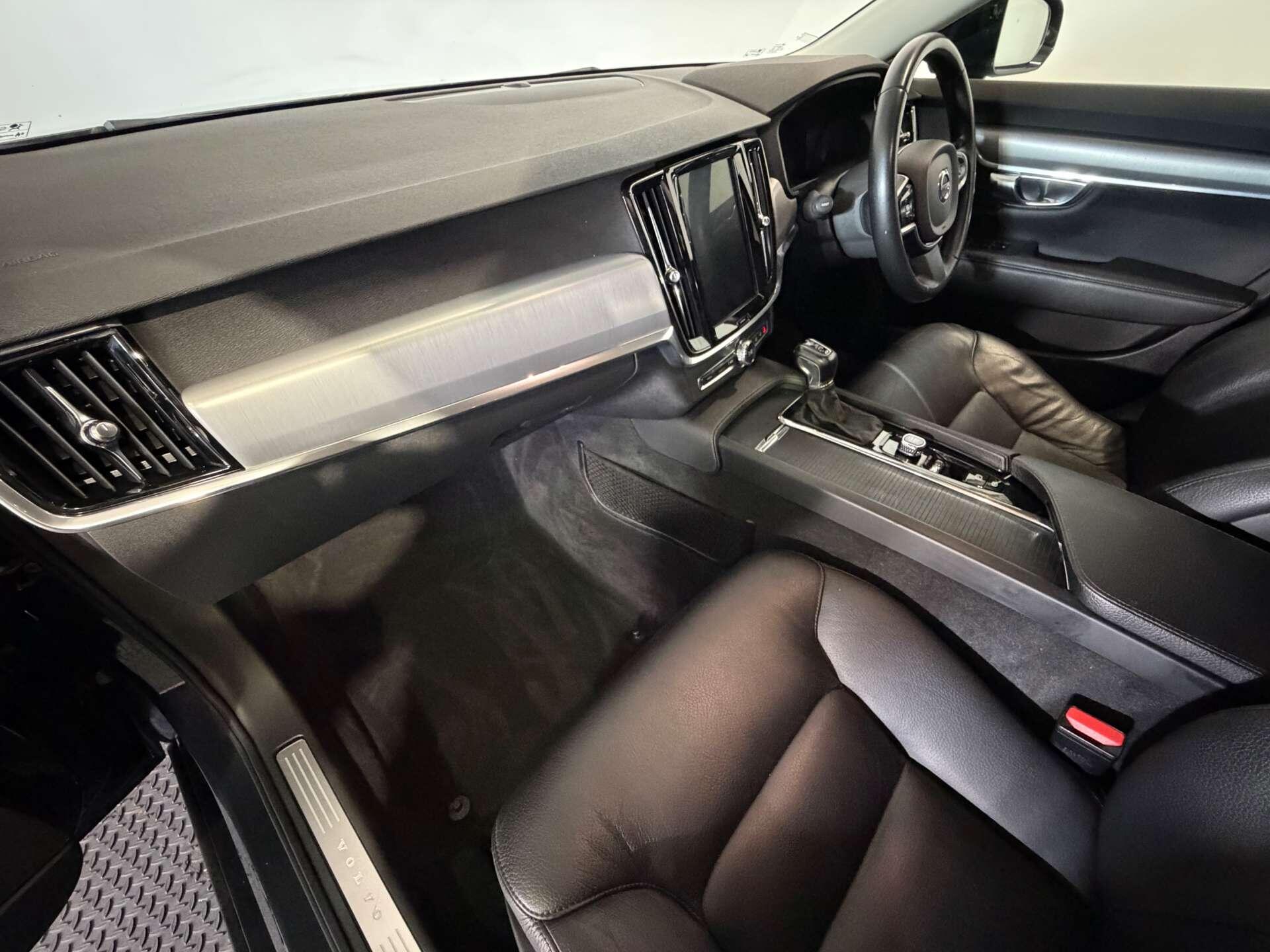 Volvo V90 view 65