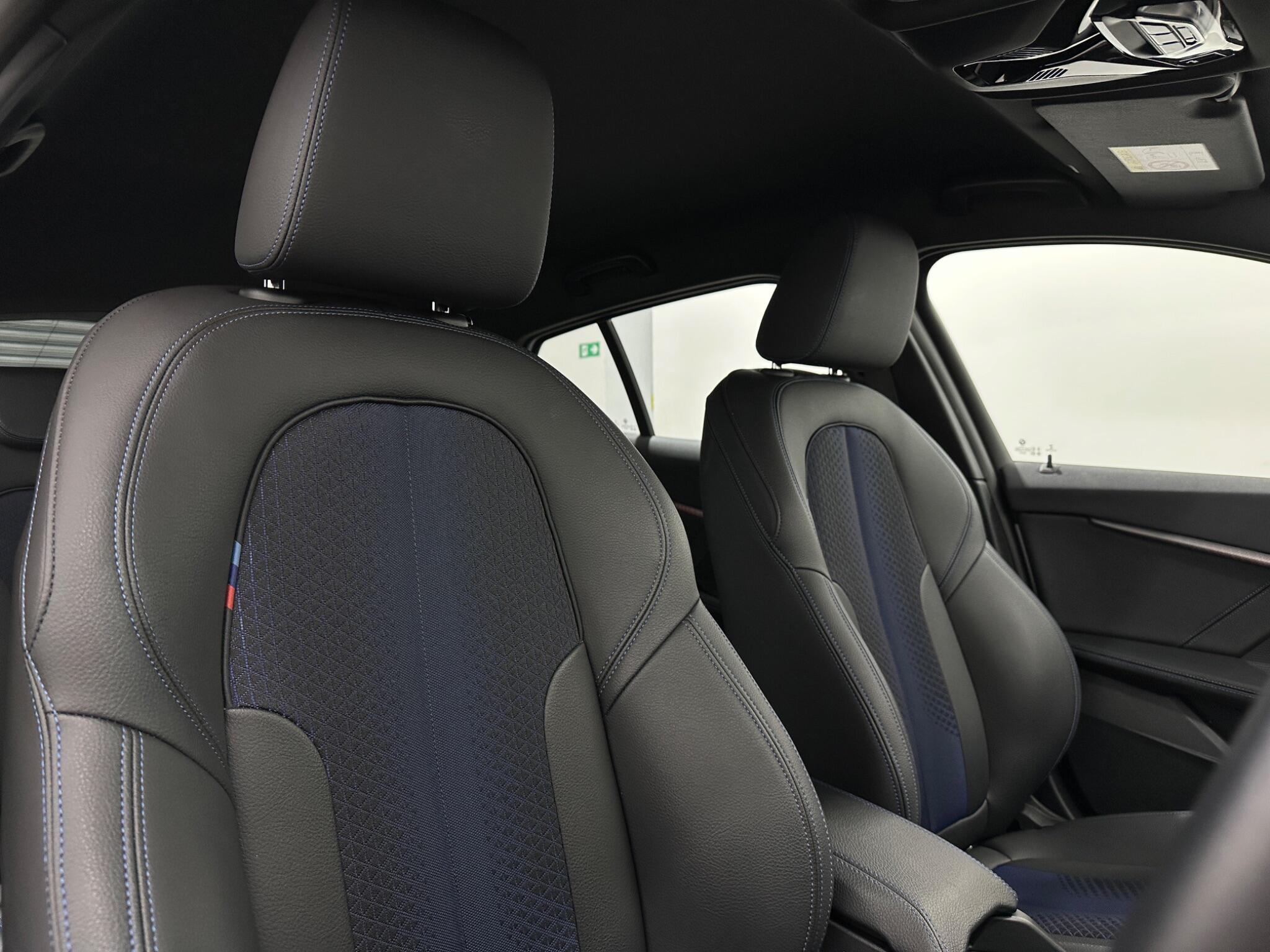 BMW 1 Series view 35