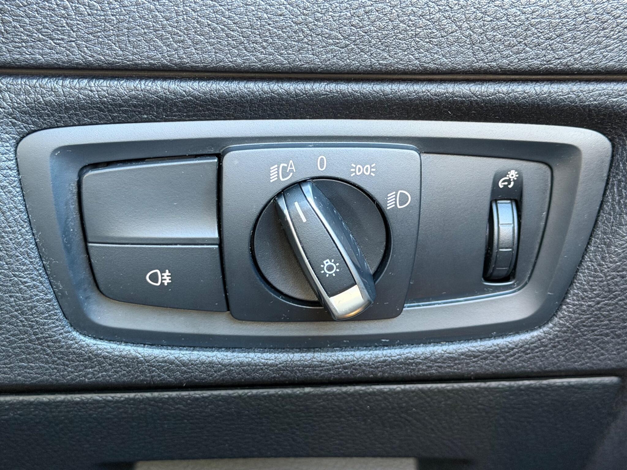 BMW 1 Series view 50
