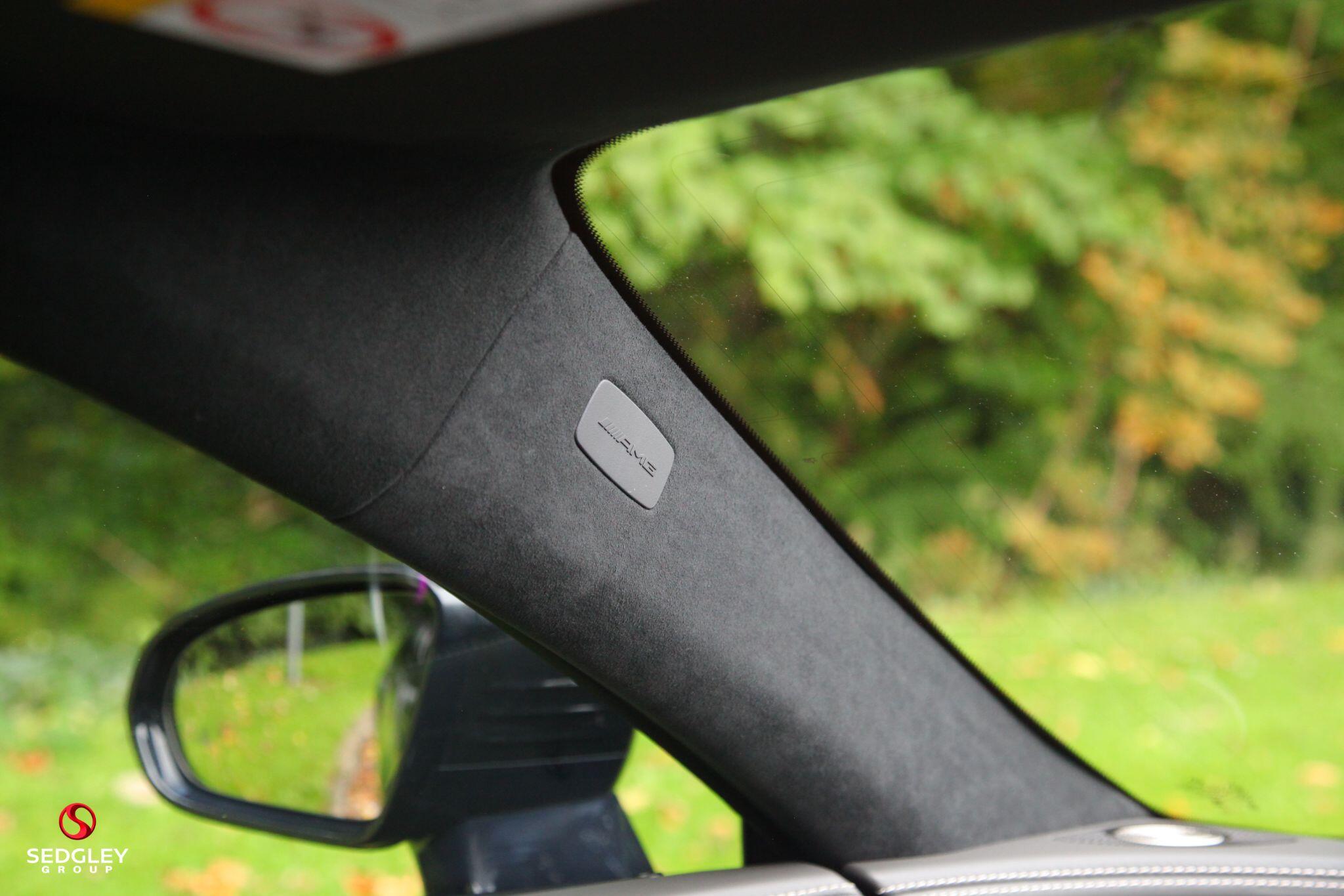 Mercedes-Benz SL view 42