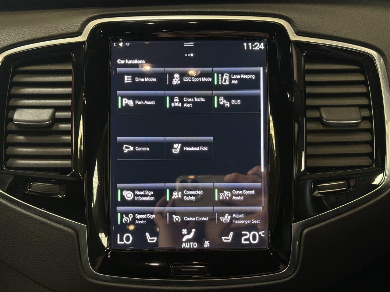 Volvo XC90 view 48