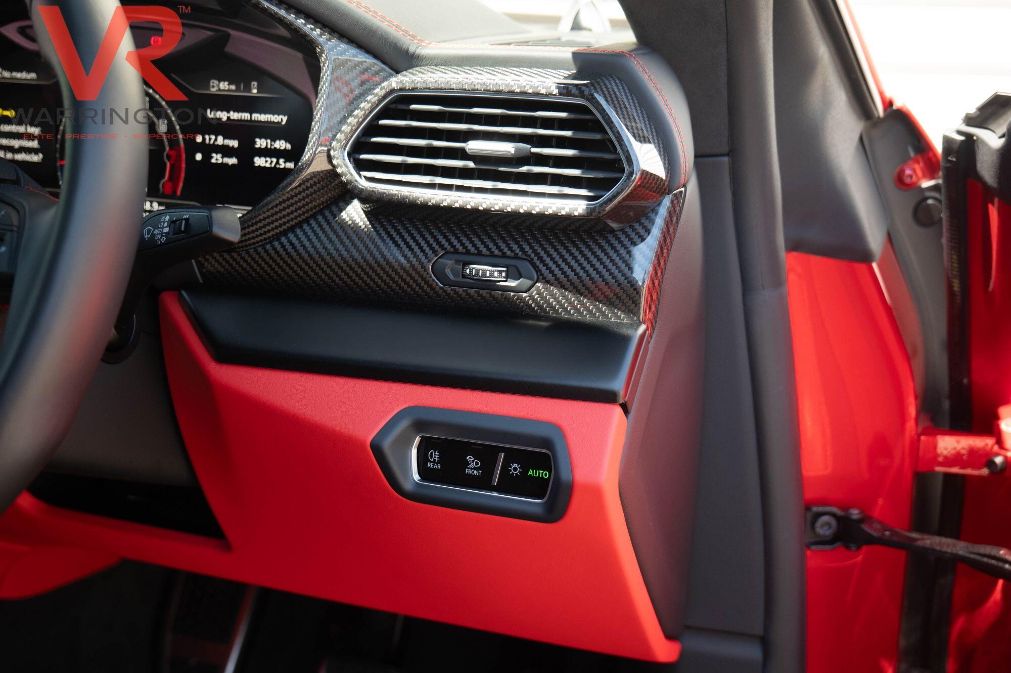 Lamborghini Urus view 15