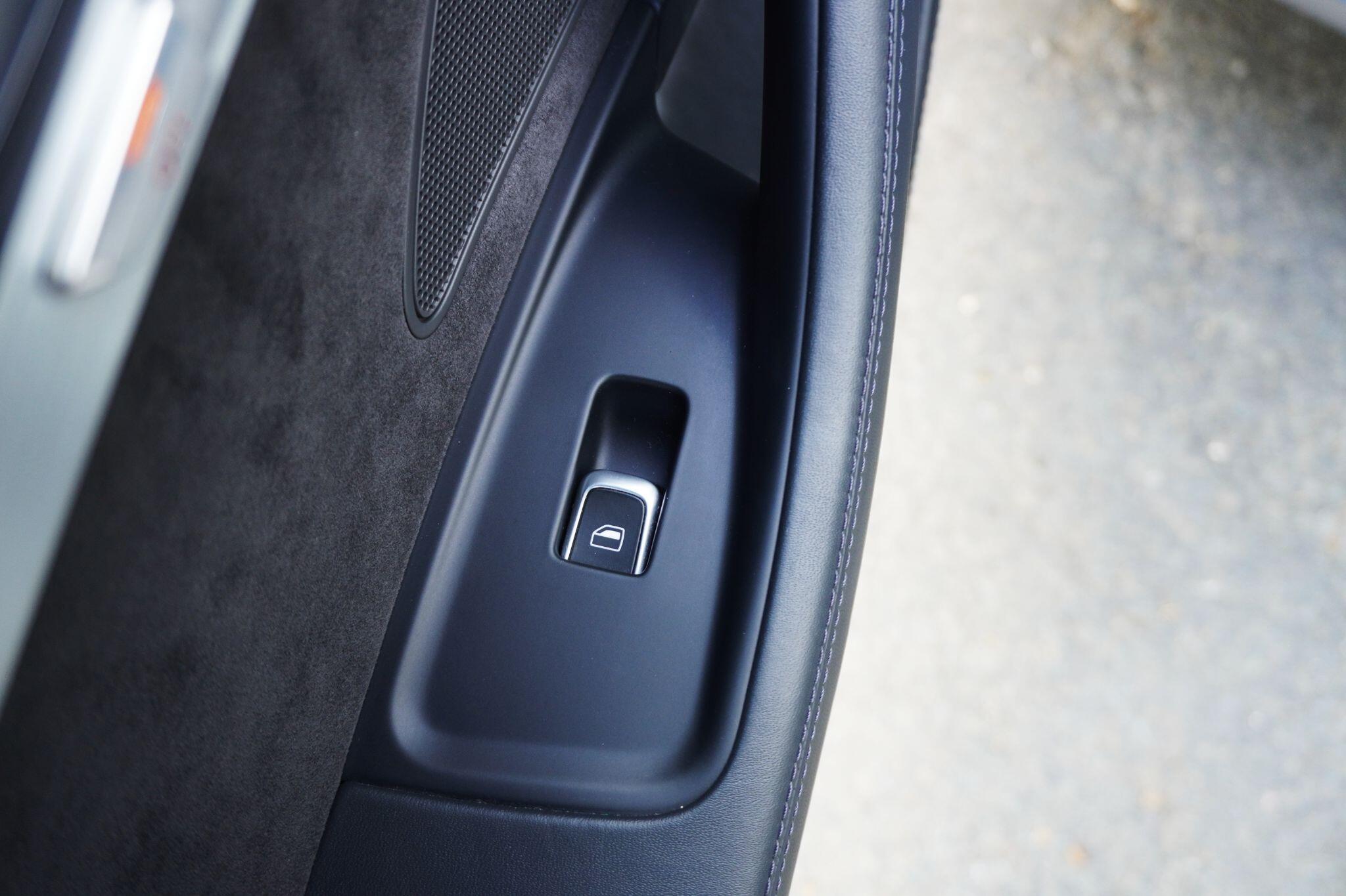 Audi S8 view 57