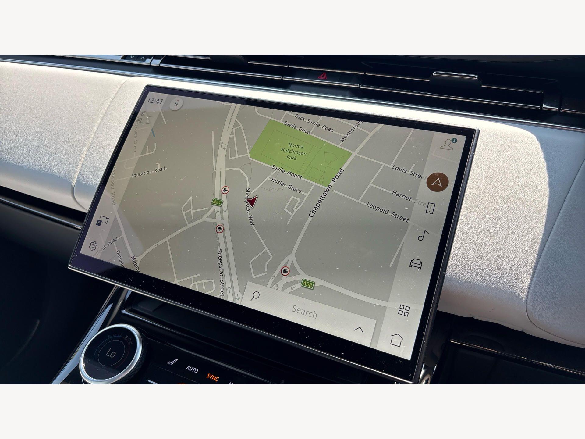 Land Rover Range Rover Sport view 13