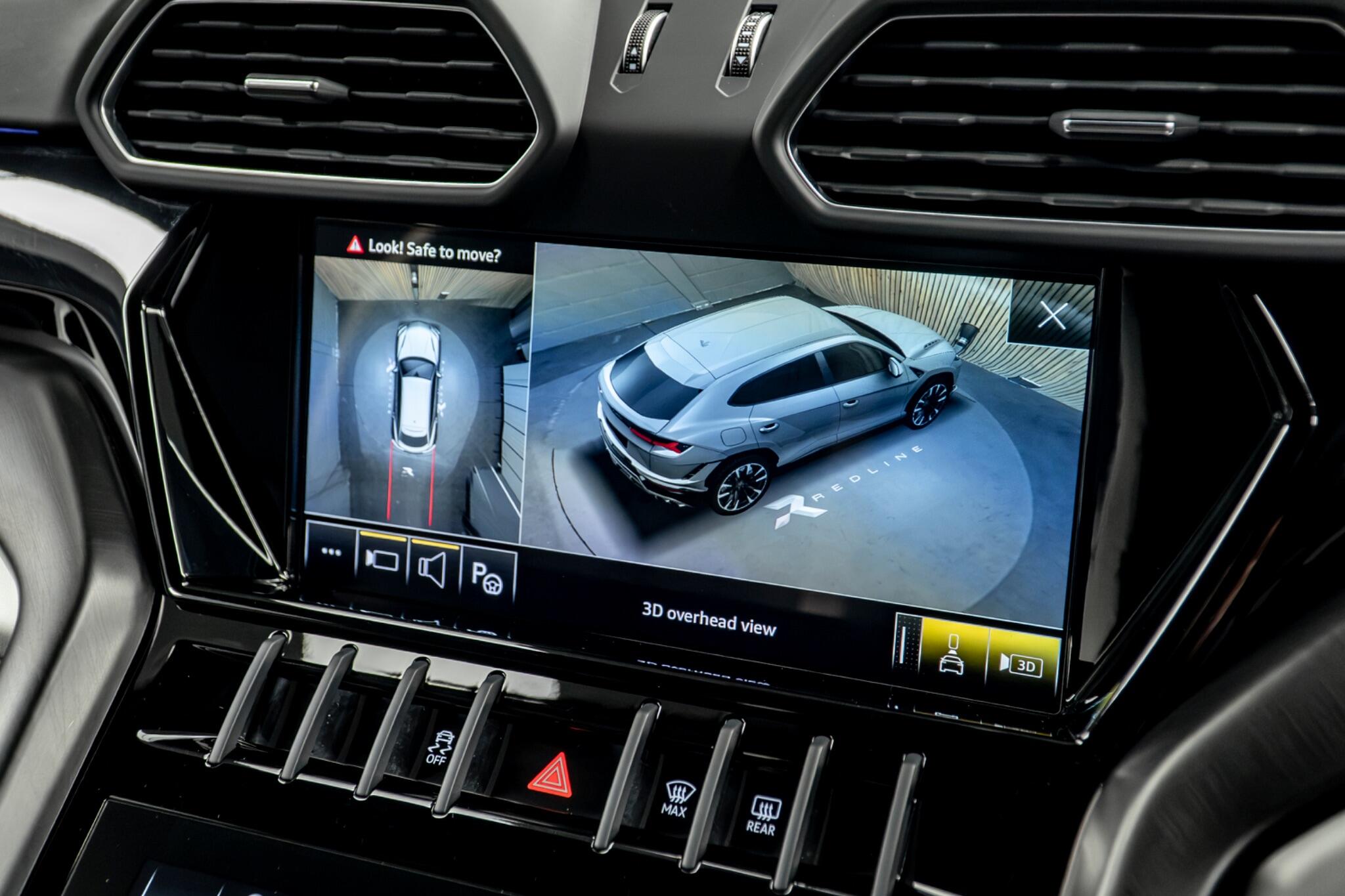 Lamborghini Urus view 27