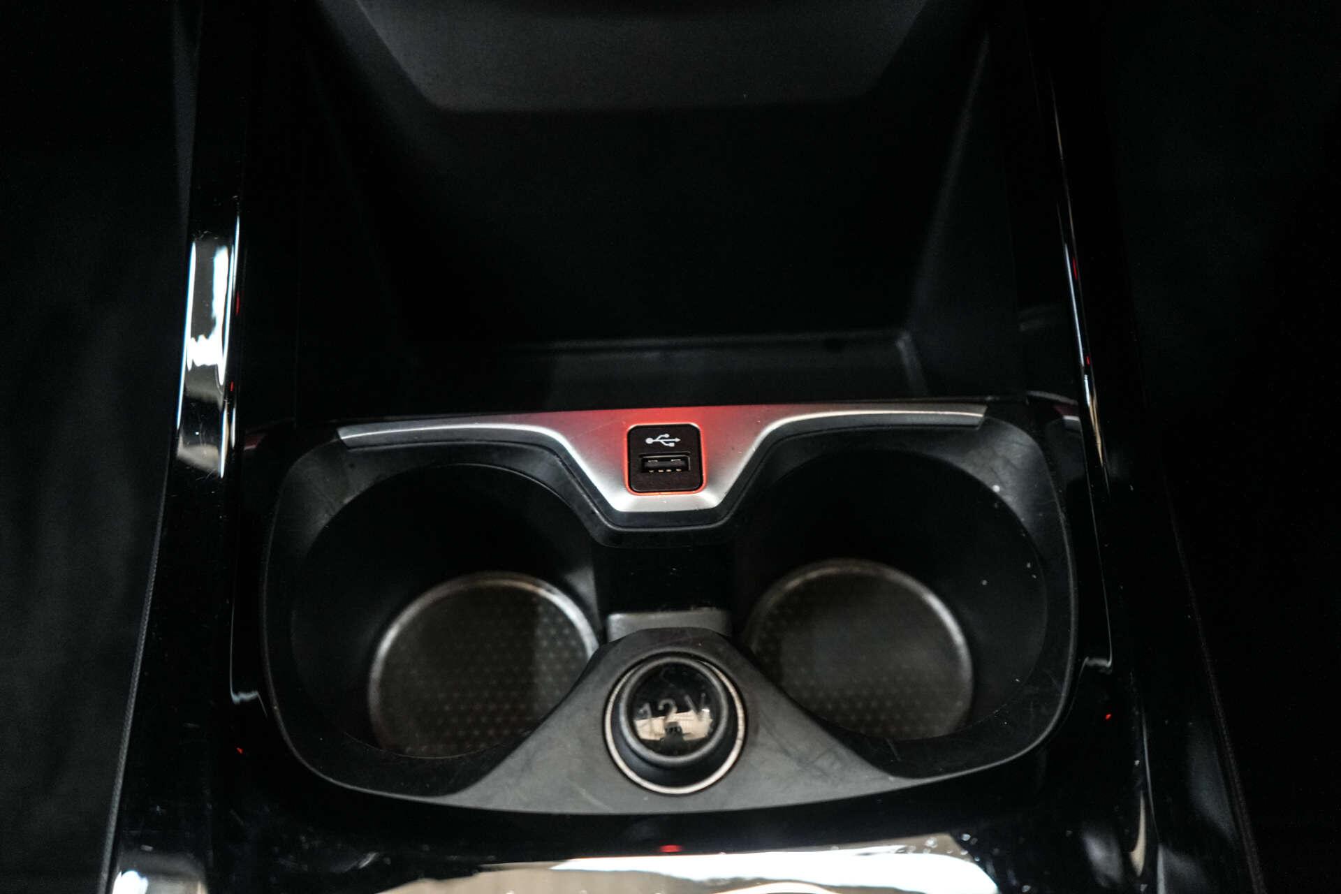 BMW 1 Series view 28