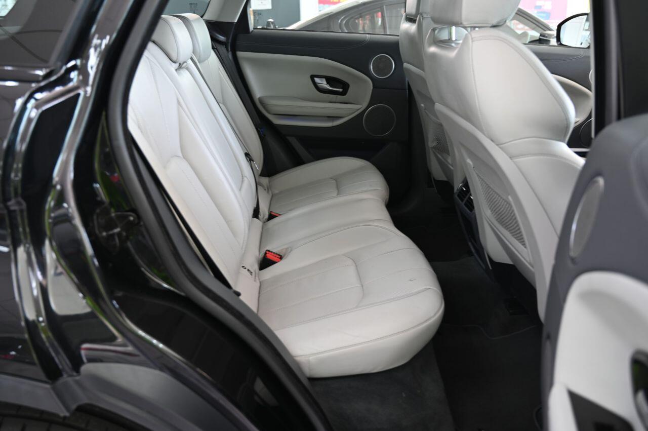 Land Rover Range Rover Evoque view 16