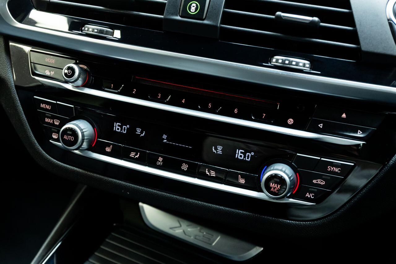 BMW X3 view 32