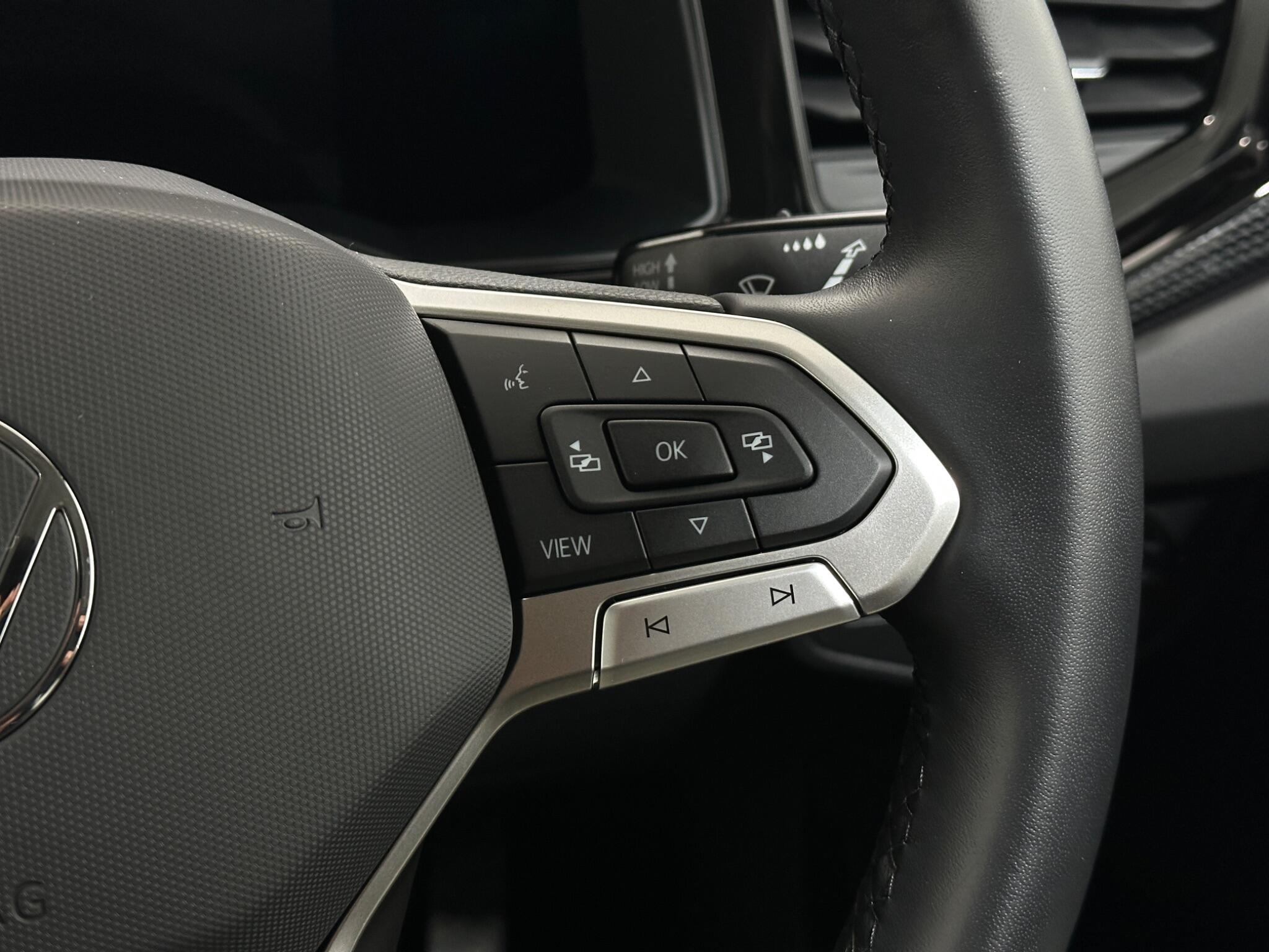 Volkswagen Polo view 16