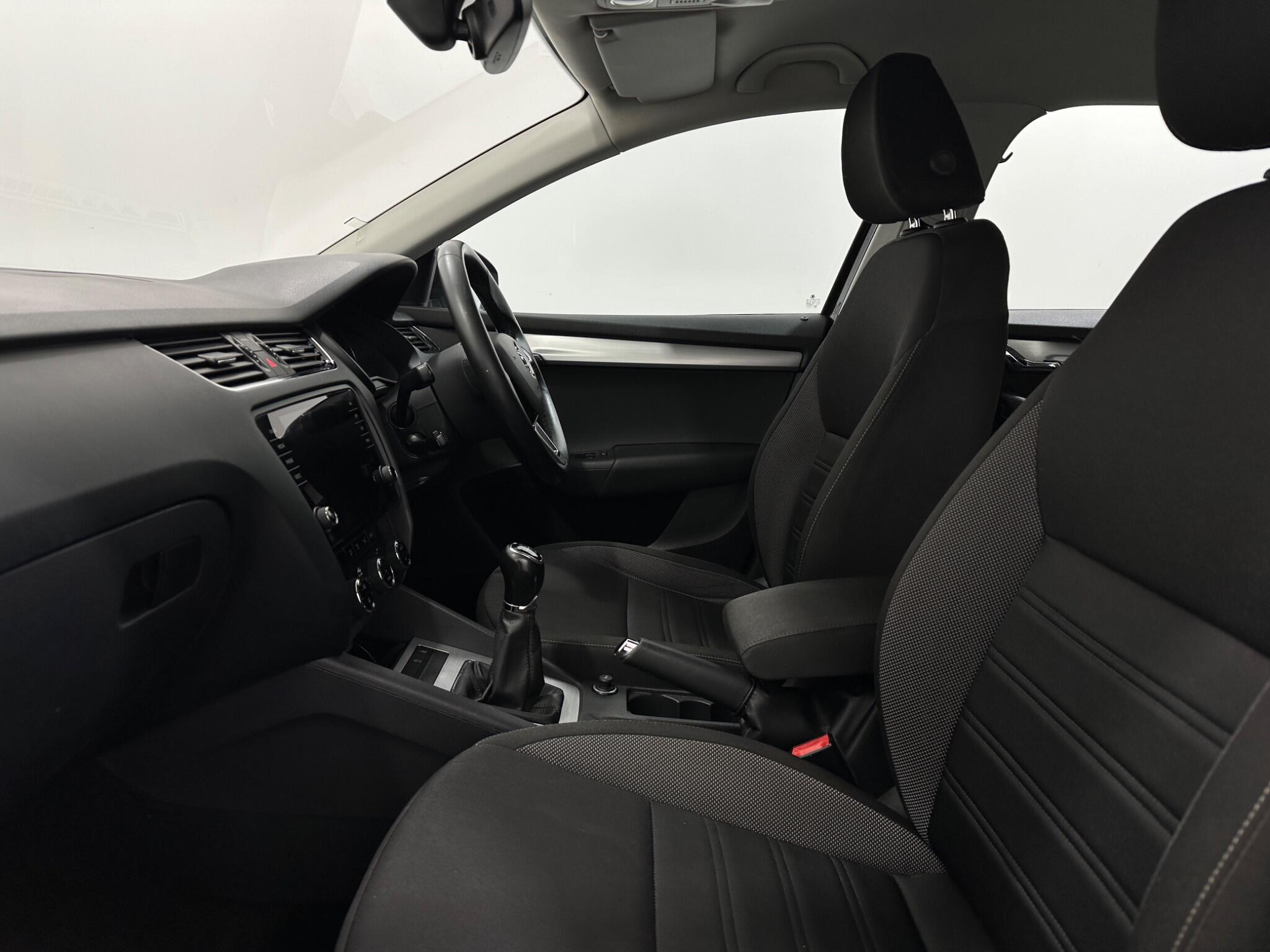 Skoda Octavia view 35