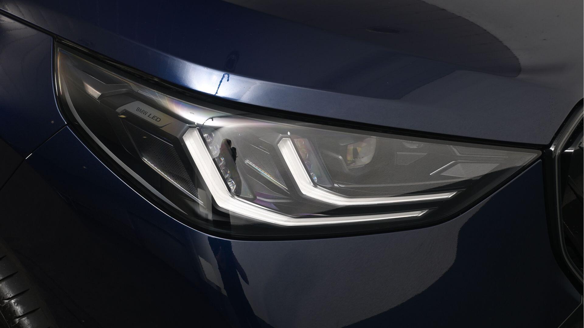 BMW X3 view 22