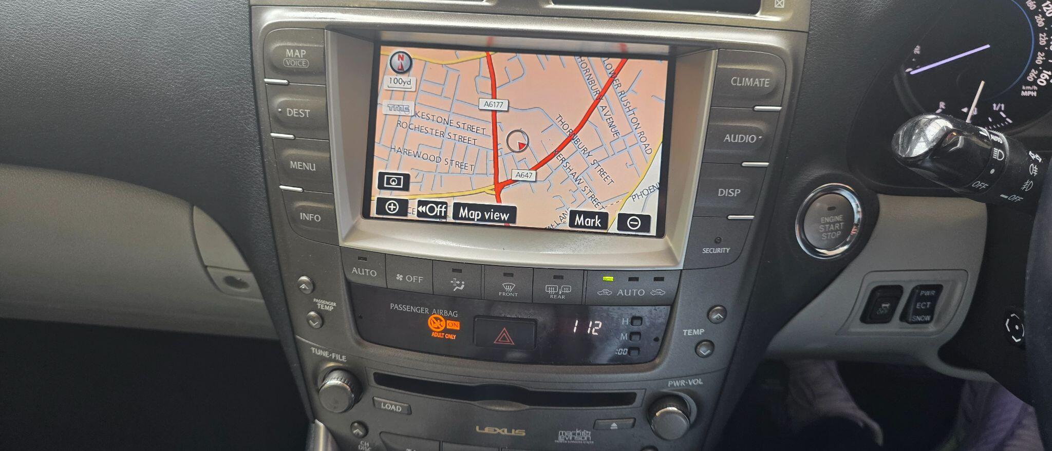 Lexus IS view 19