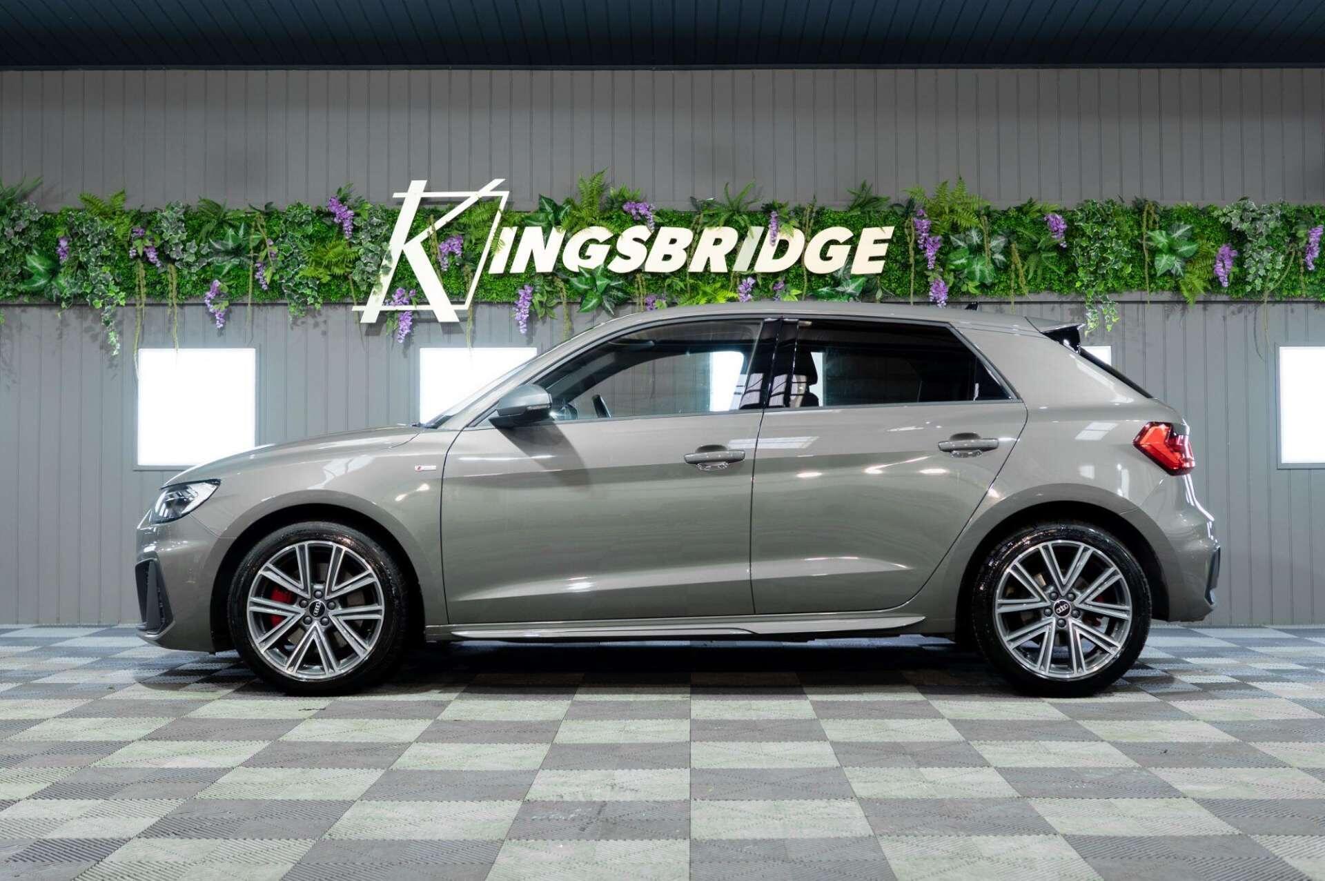 Audi A1 view 3