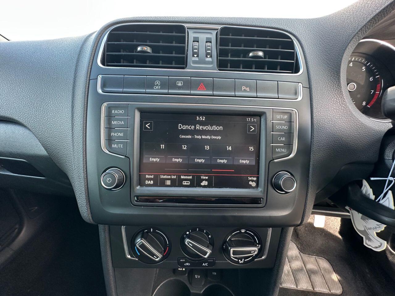 Volkswagen Polo view 51