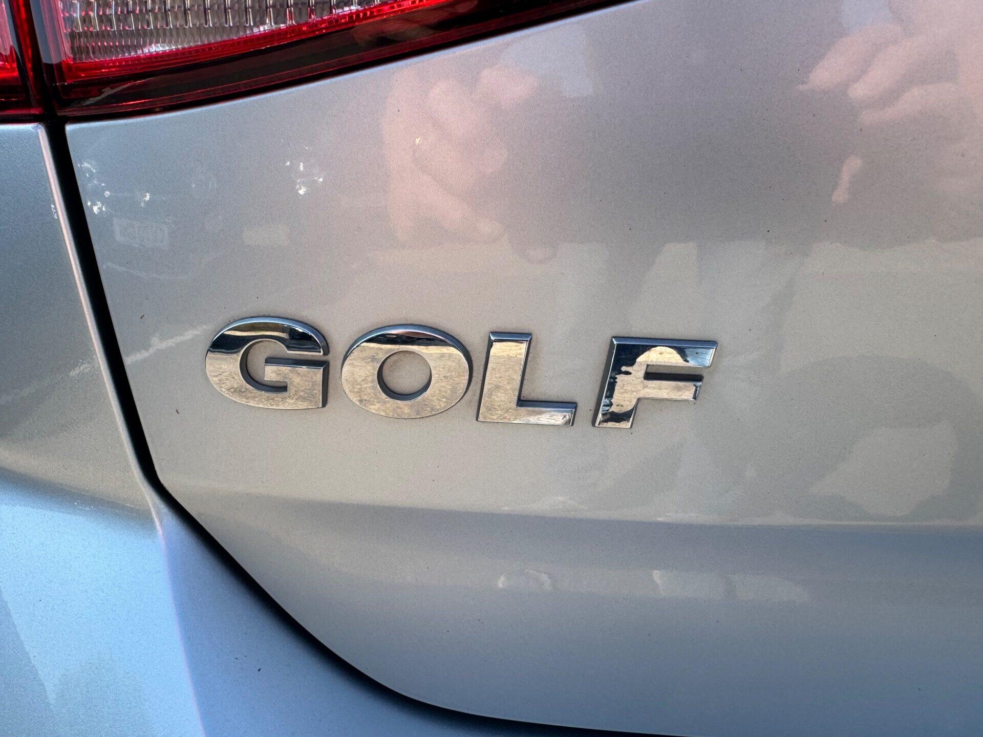 Volkswagen Golf view 24