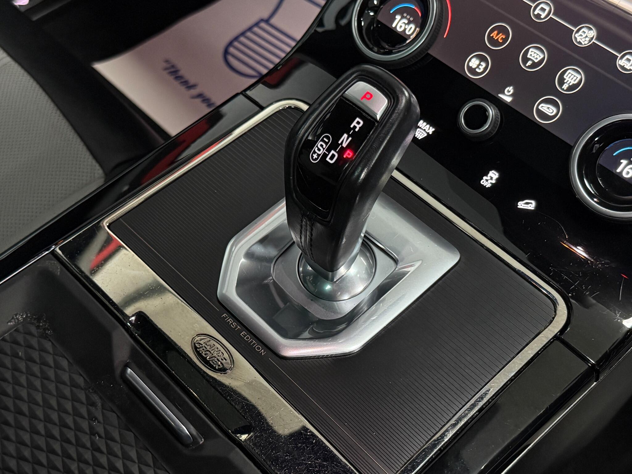 Land Rover Range Rover Evoque view 19