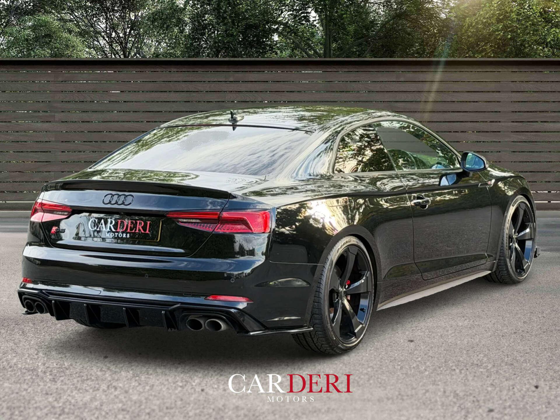 Audi S5 view 19