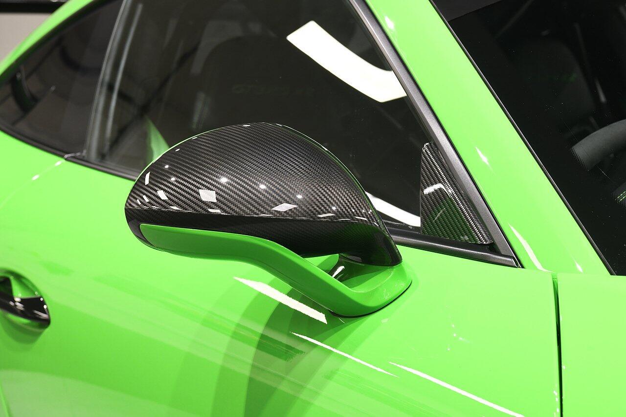 Porsche 911 view 37