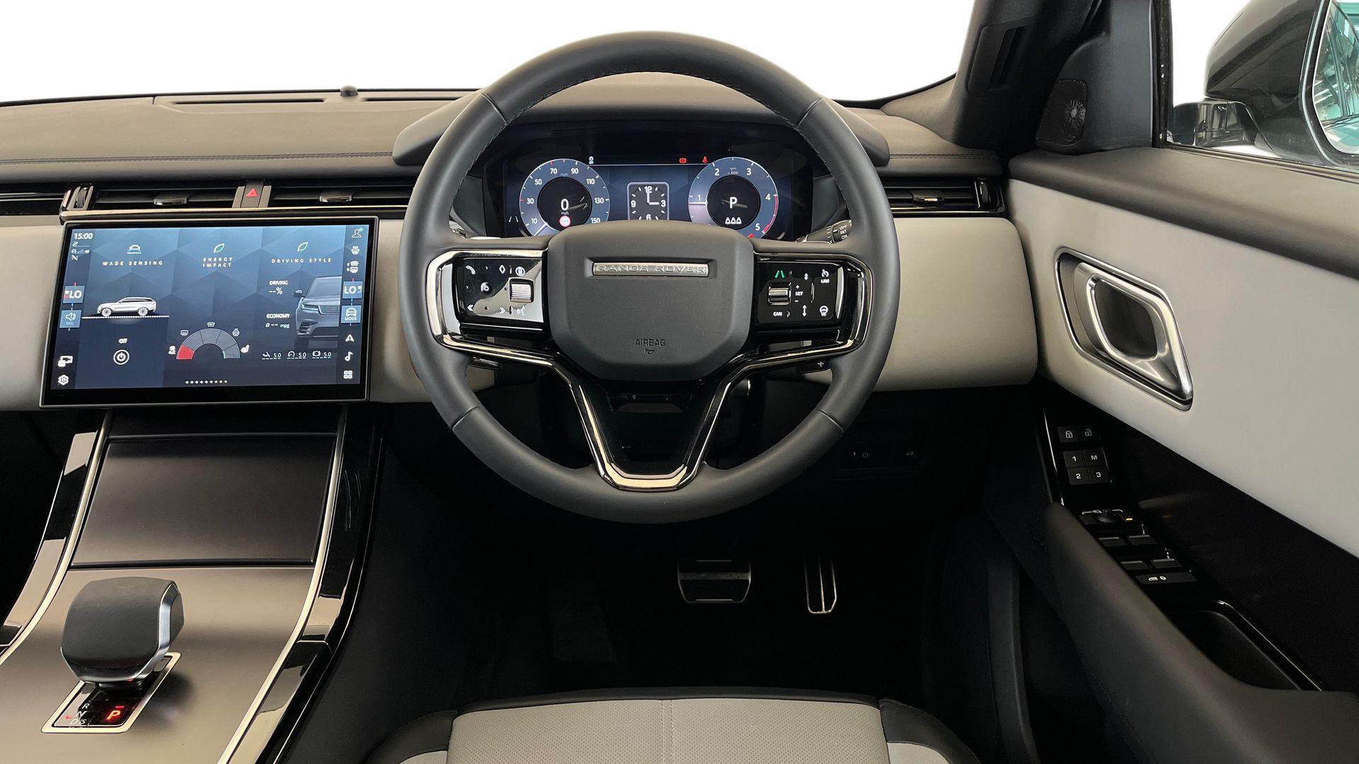 Land Rover Range Rover Velar view 15