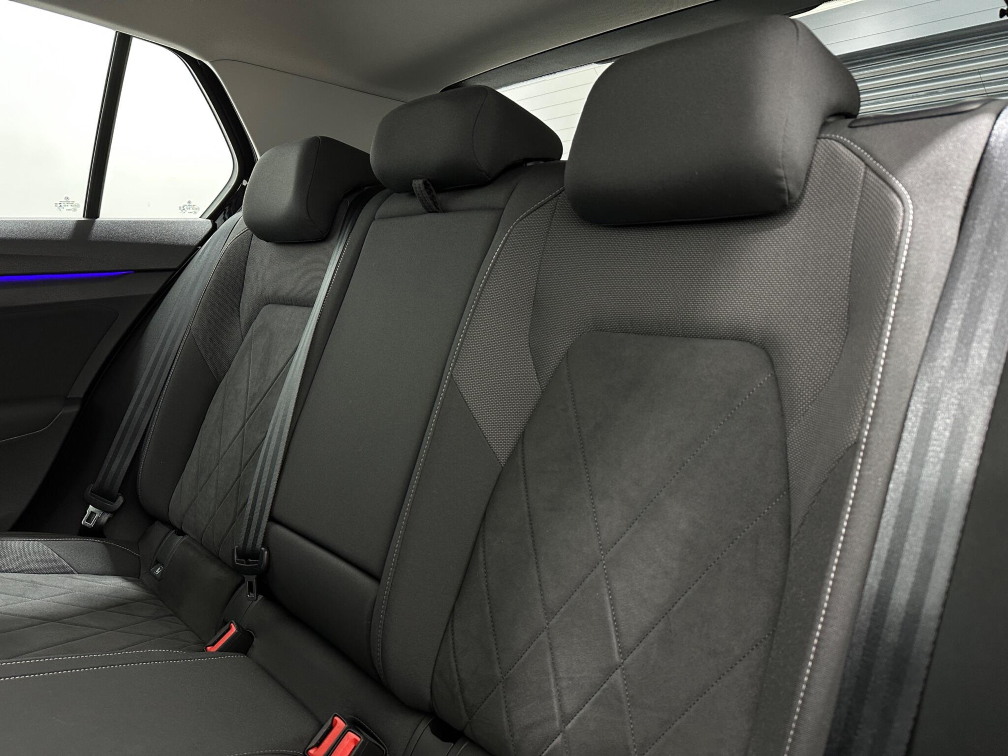 Volkswagen Golf view 39