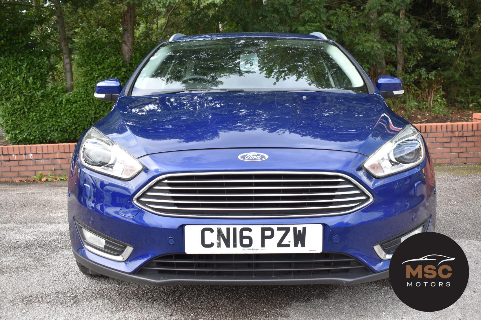 Ford Focus view 4