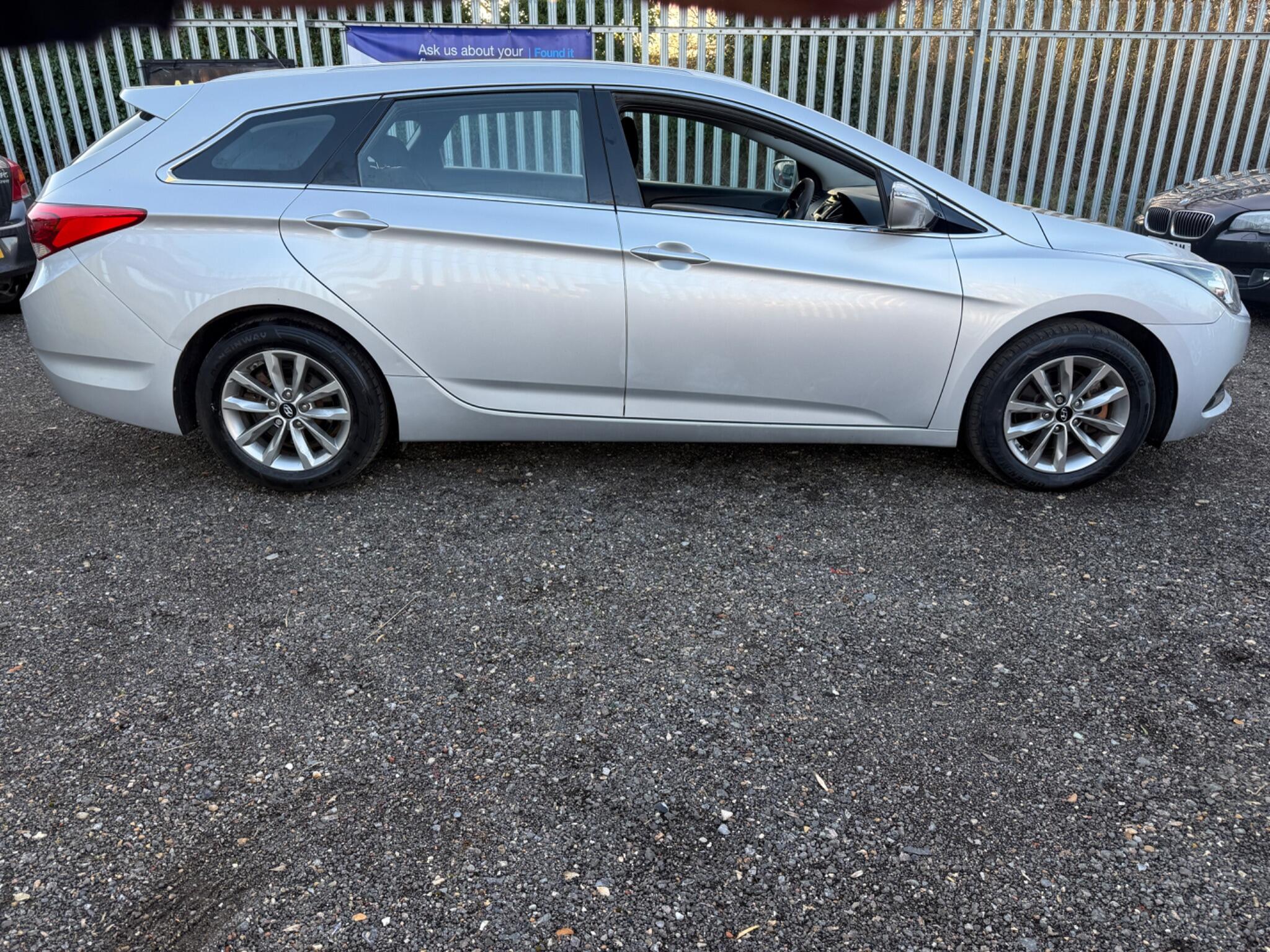 2015 Hyundai i40 image 9