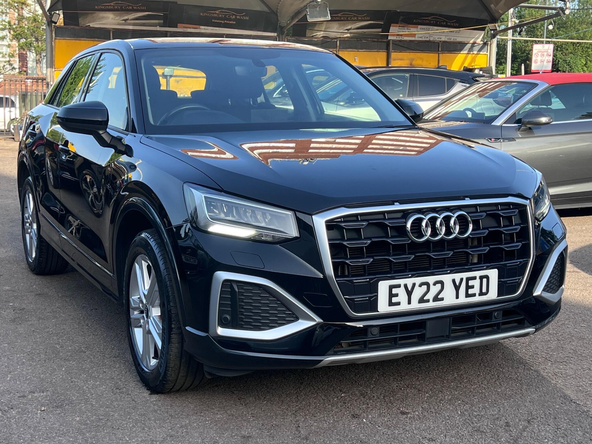 Audi Q2 main image