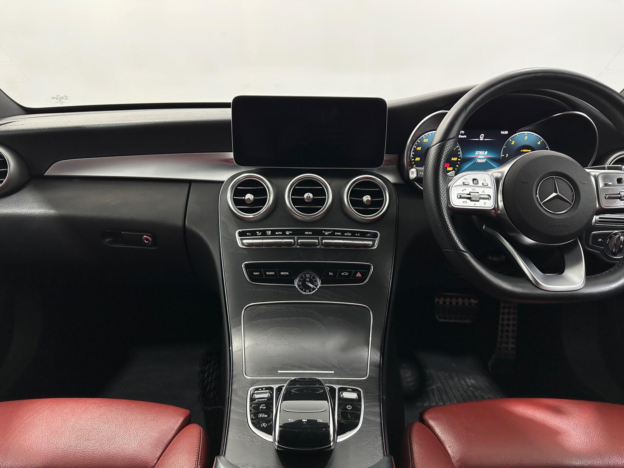 Mercedes-Benz C Class view 21