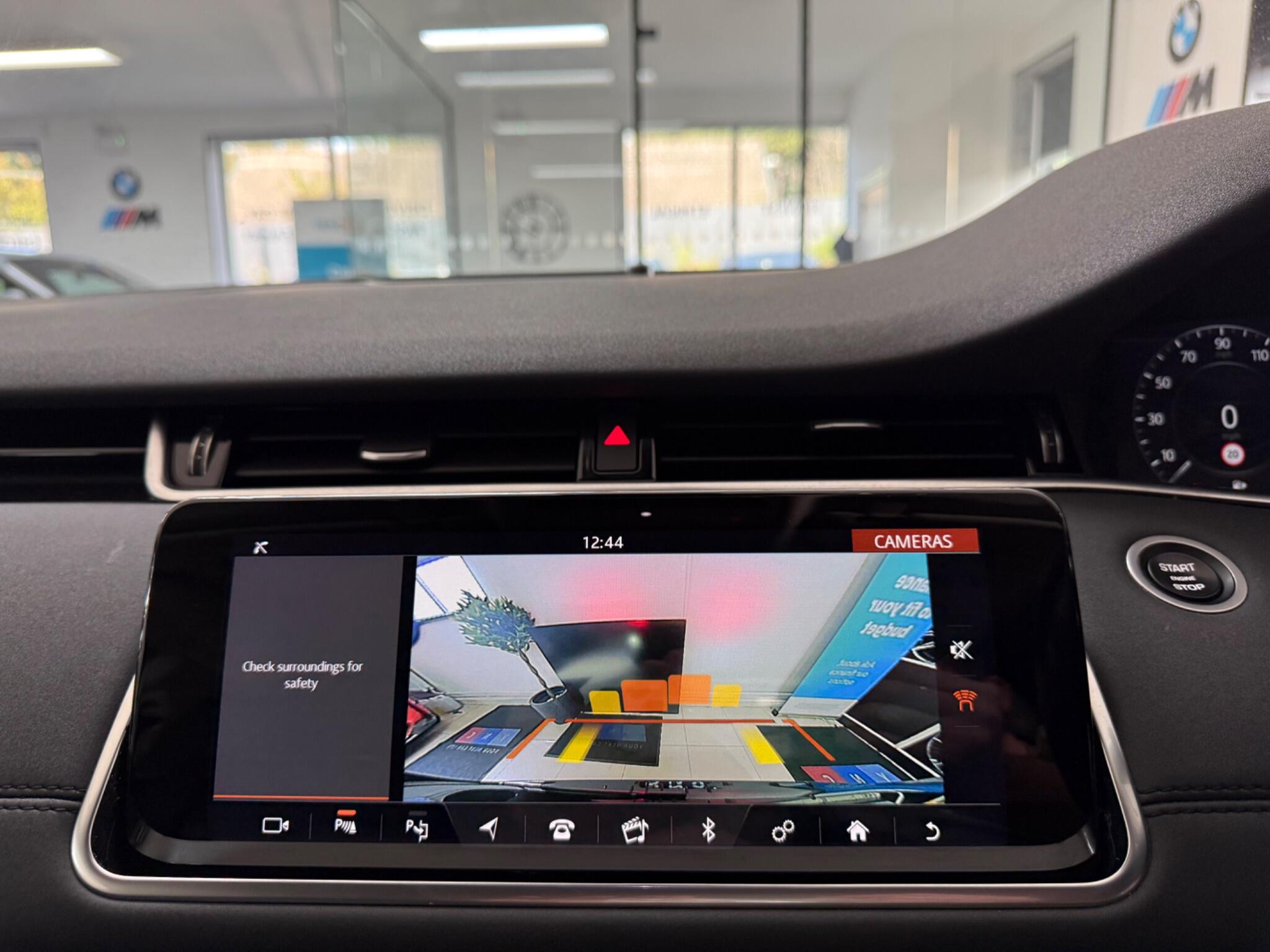 Land Rover Range Rover Evoque view 5