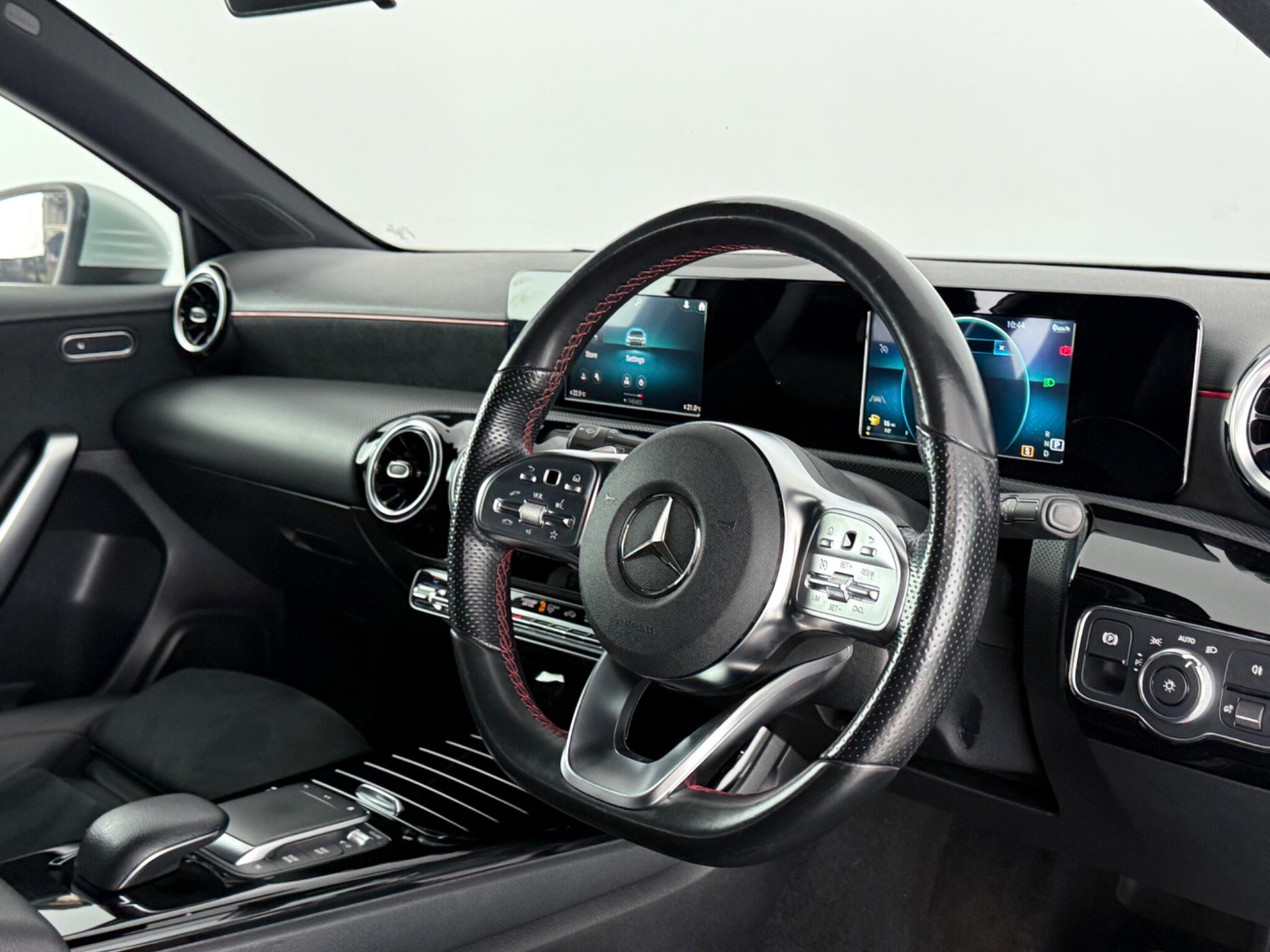 Mercedes-Benz A-Class view 3