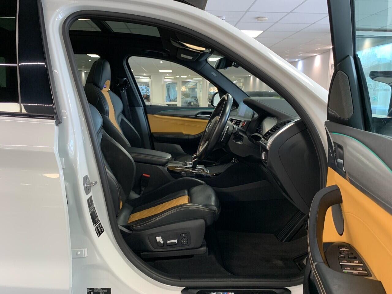 BMW X3 M view 20