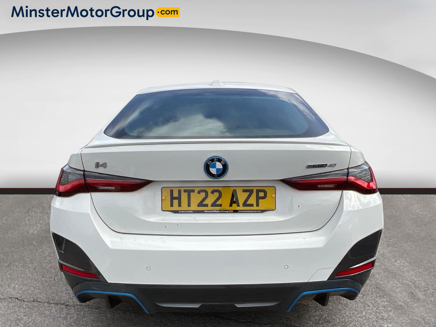 BMW I4 view 3