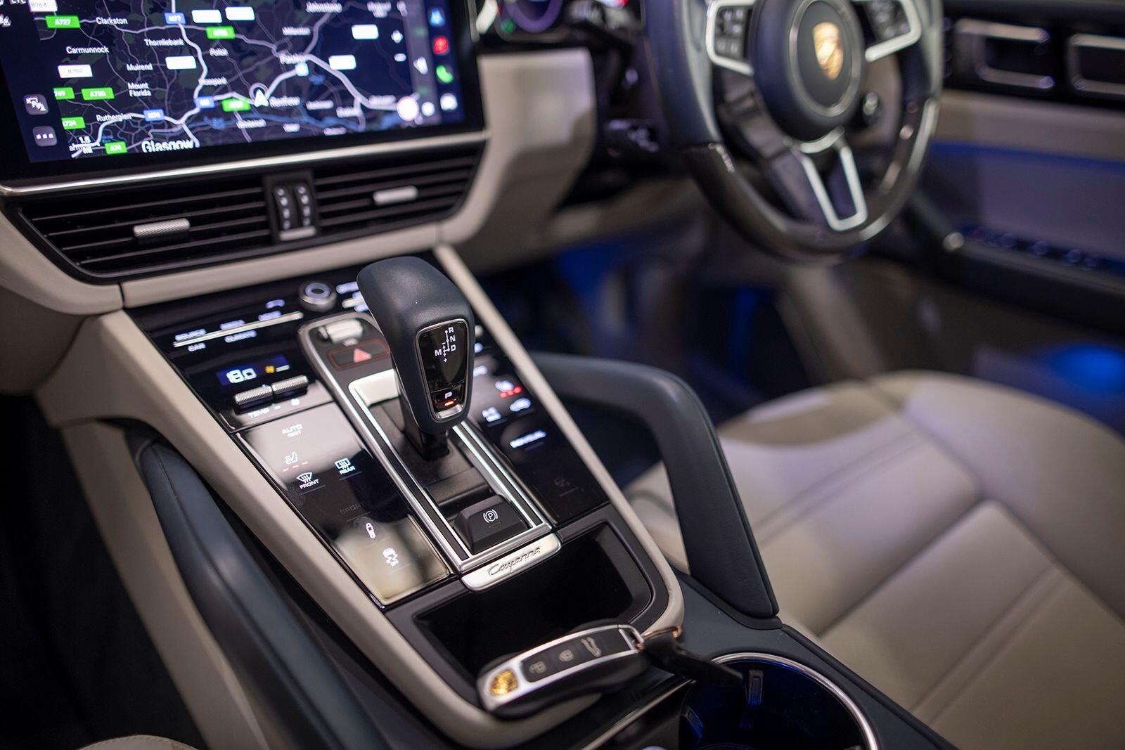 Porsche Cayenne view 81