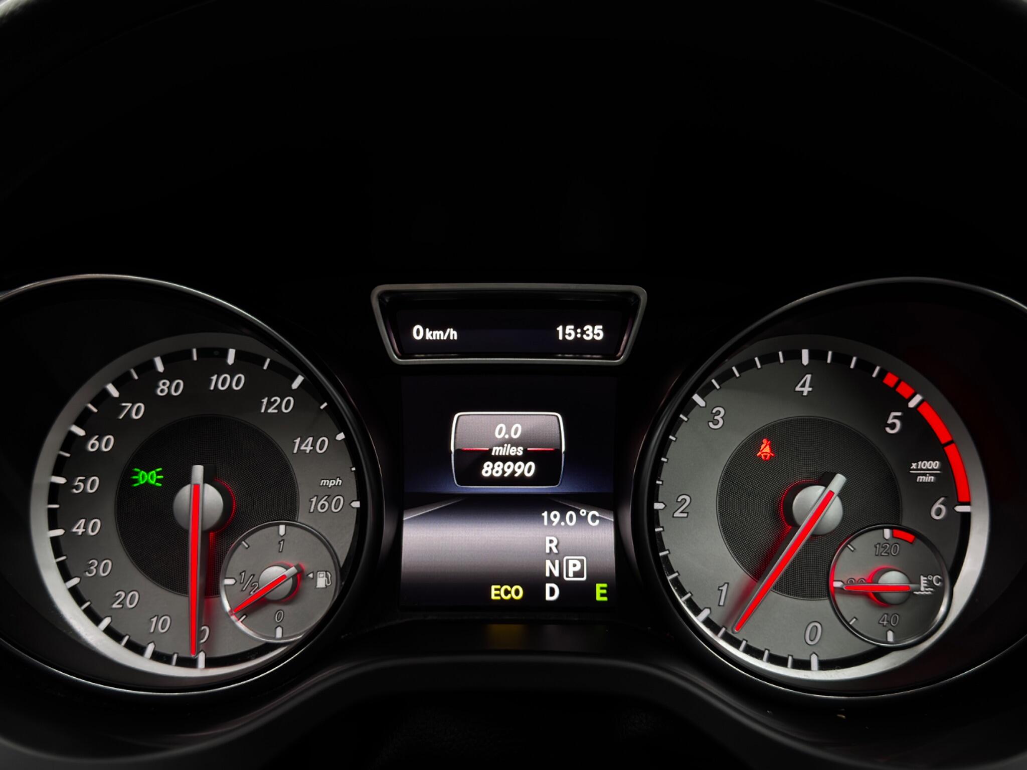 Mercedes-Benz Cla view 21